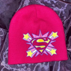 SuperGirl DC magenta beanie